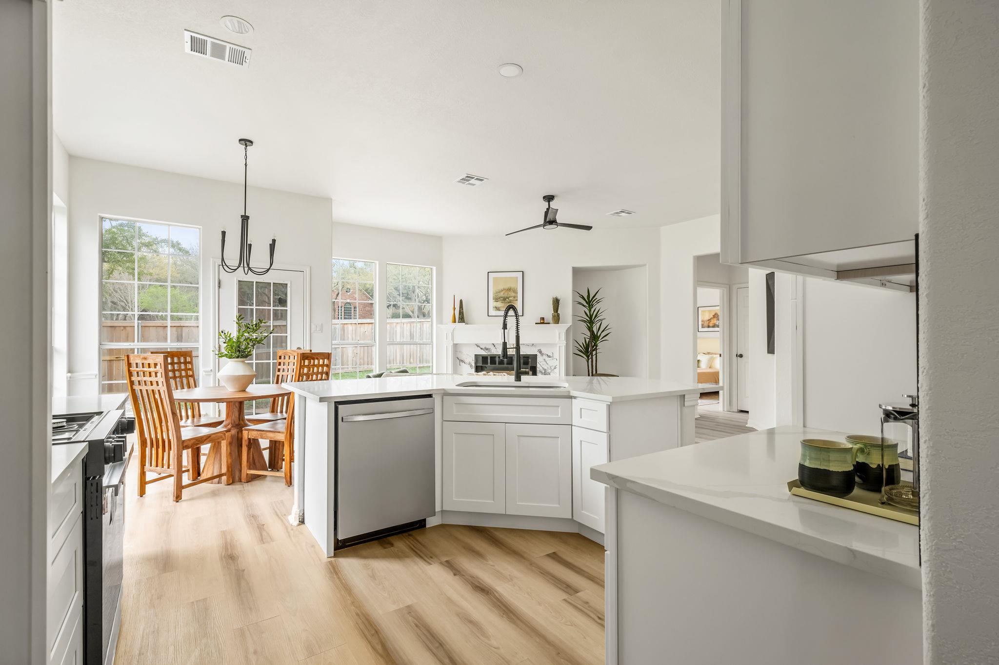 4015 Sable Oaks DR