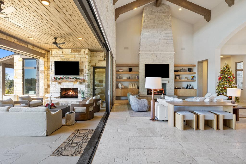 3550 Bell Springs DR