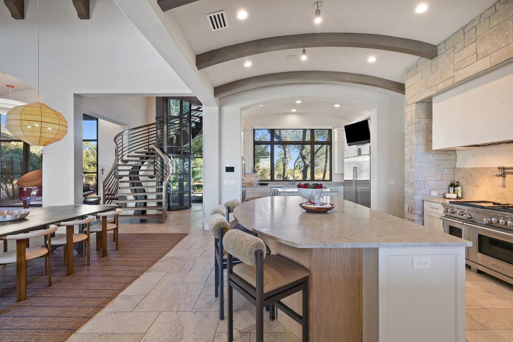 3550 Bell Springs DR