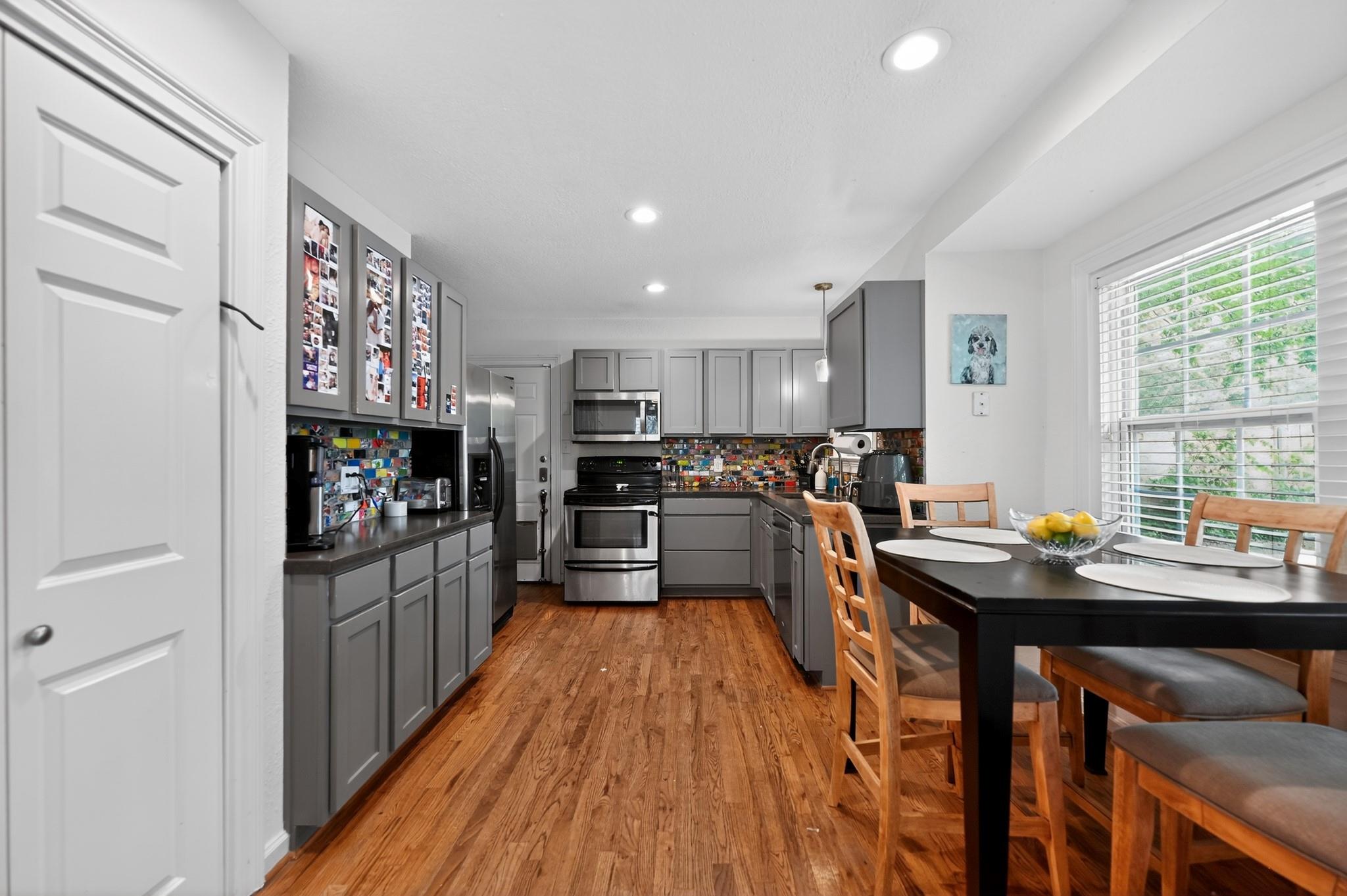 2705 Stacy LN