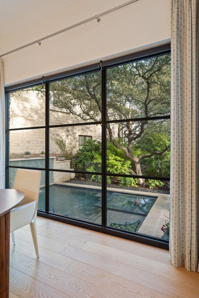 2300 Barton Creek BLVD # 4