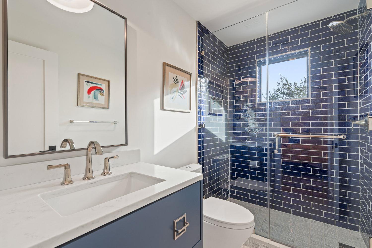 2300 Barton Creek BLVD # 4