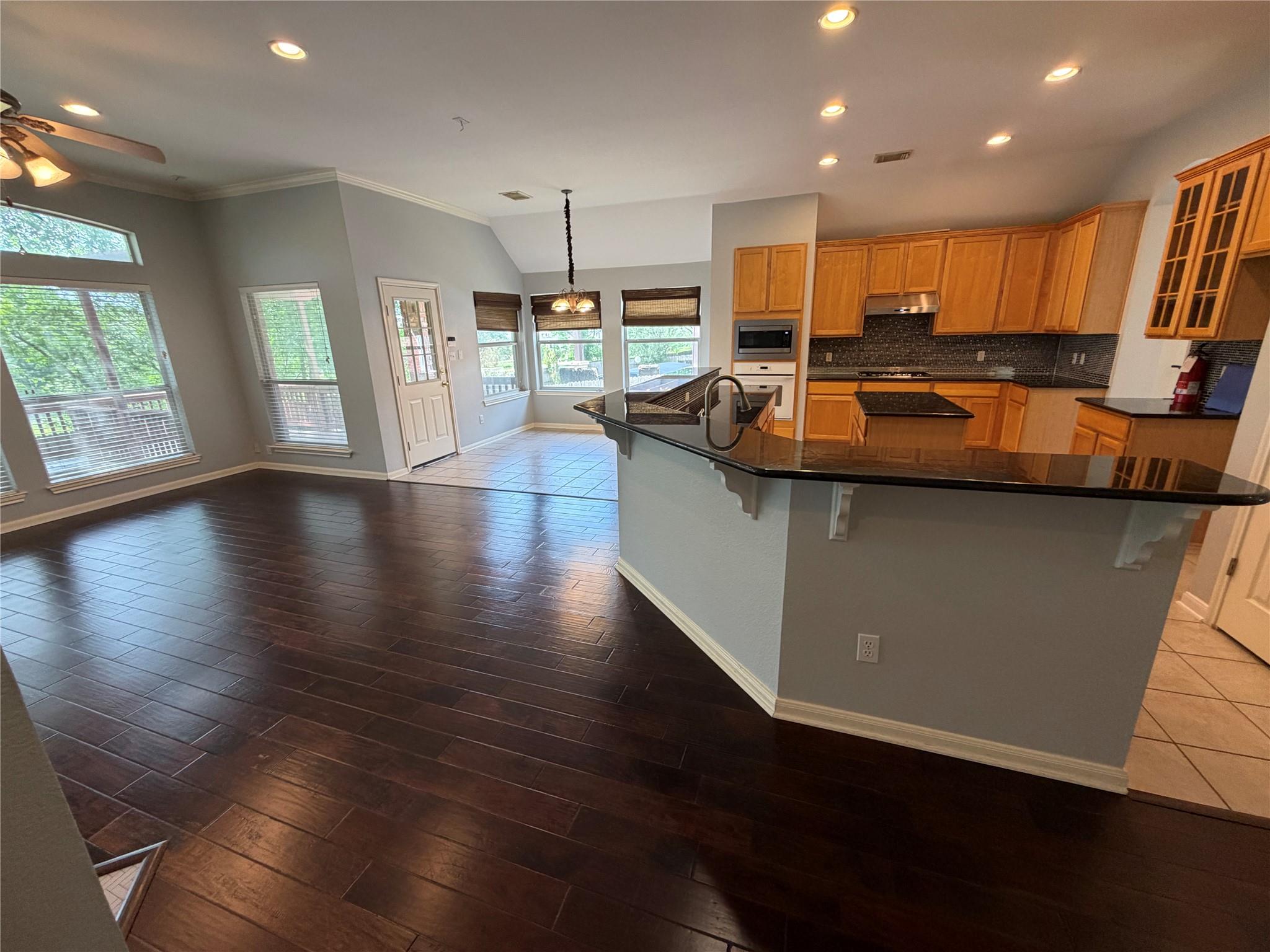 8413 Sea Ash CIR