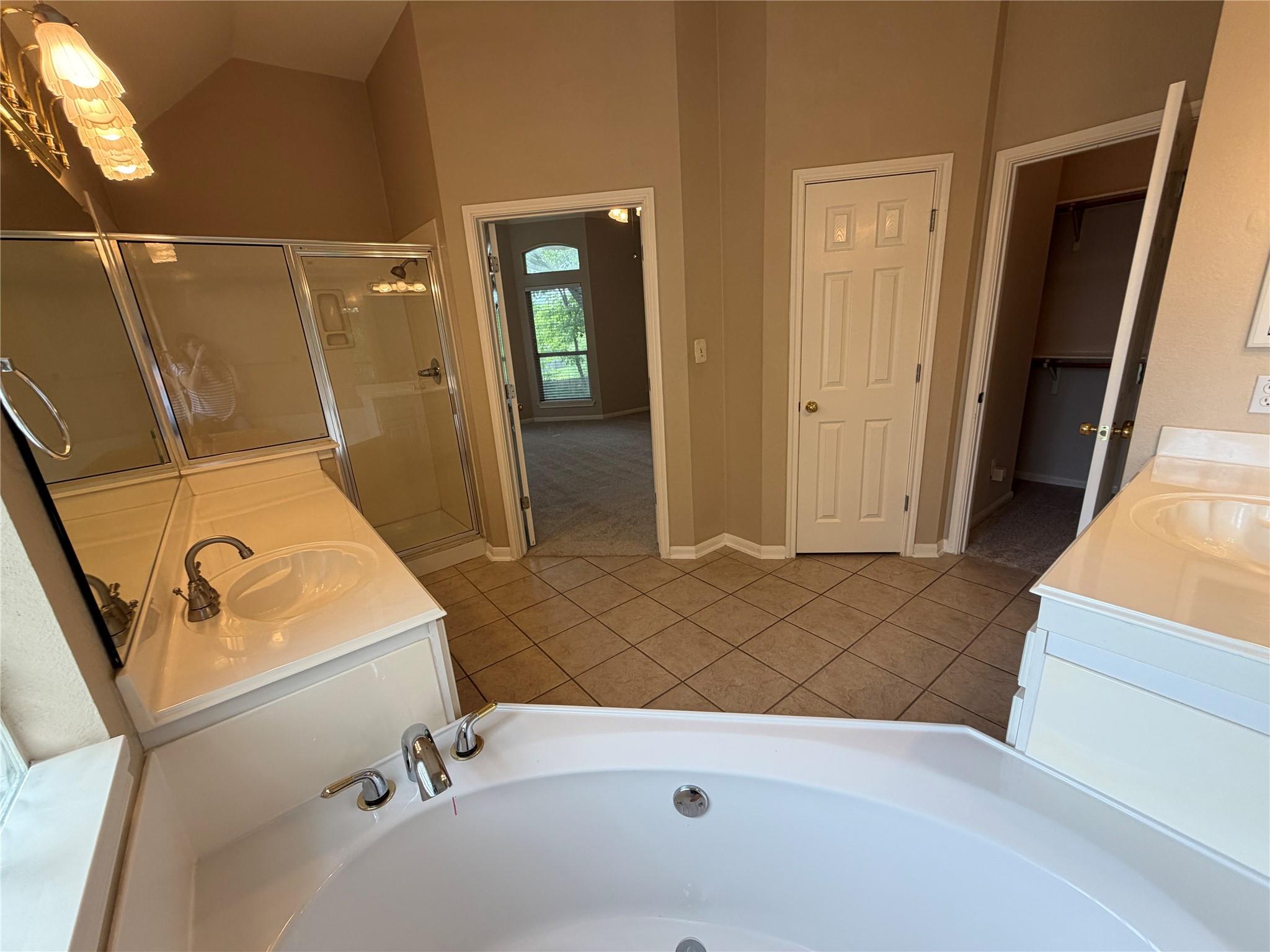 8413 Sea Ash CIR