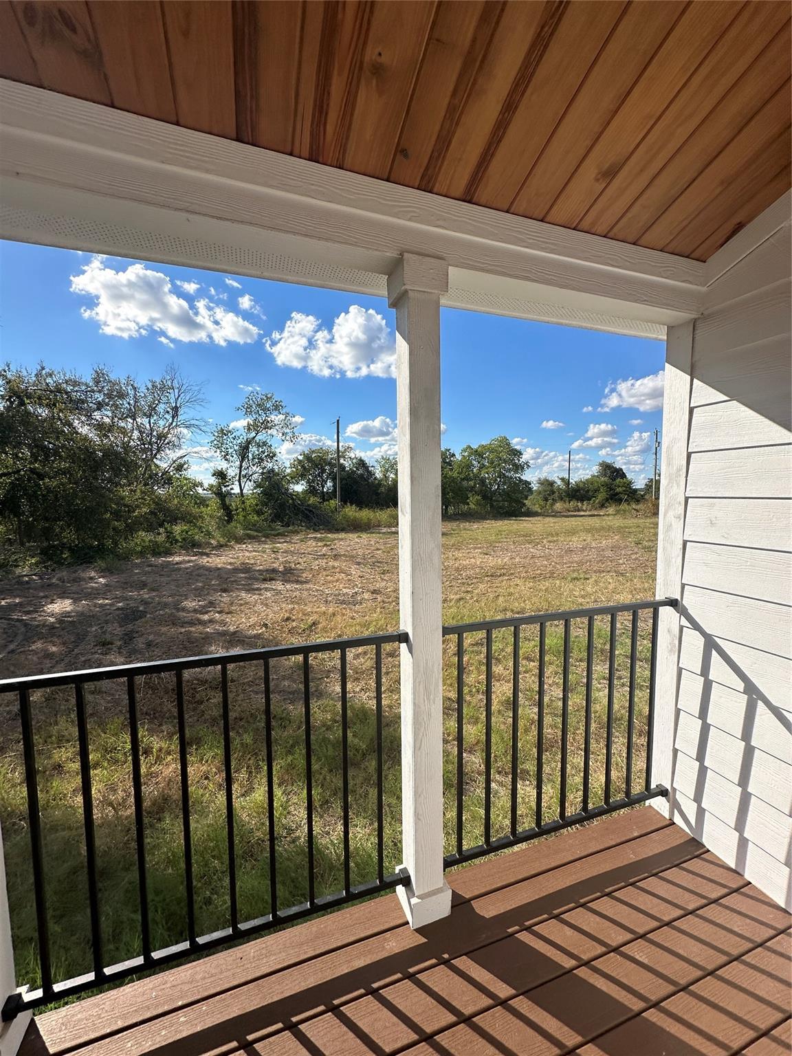 1469 County Road 451
