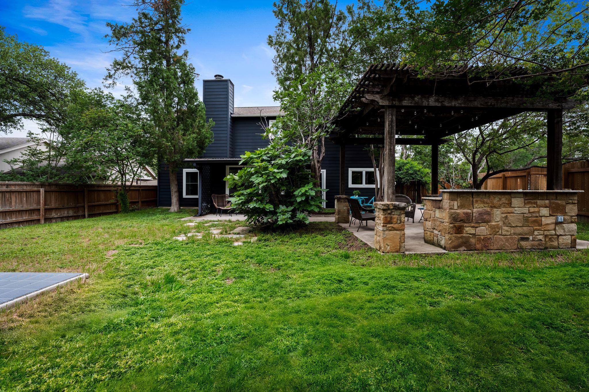 11600 Parkfield DR