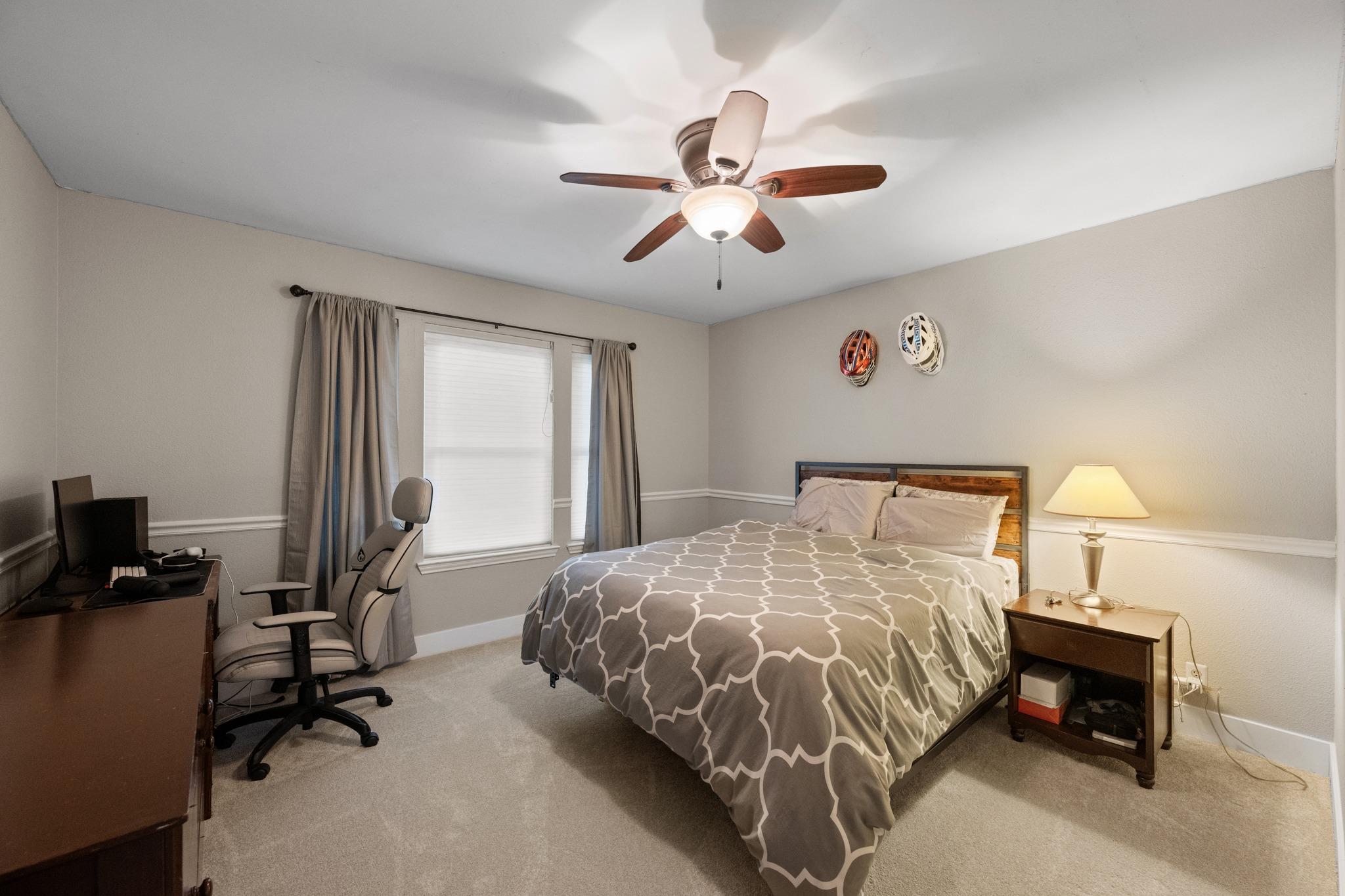 10080 Circleview DR