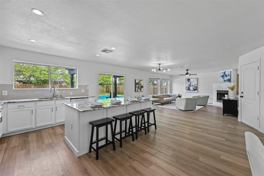 3603 Windhill LOOP