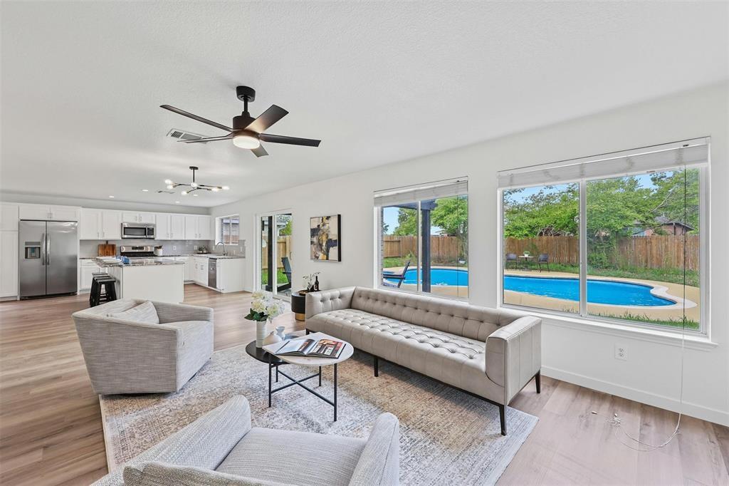 3603 Windhill LOOP