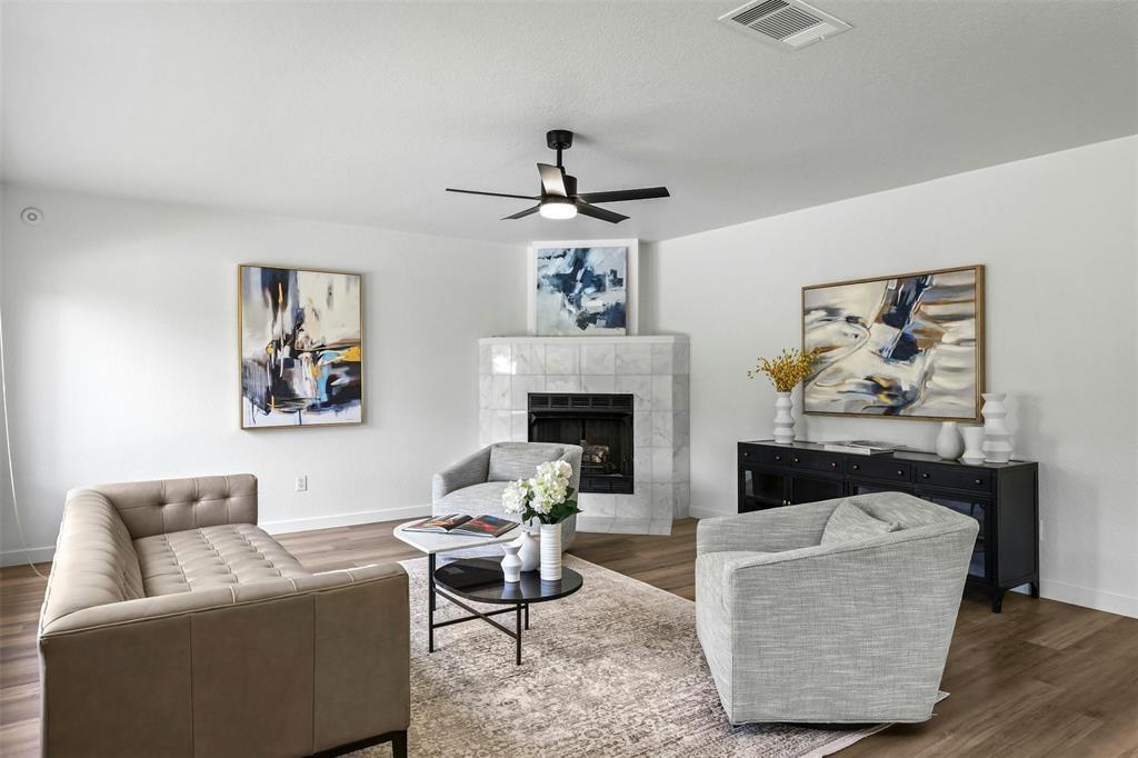 3603 Windhill LOOP