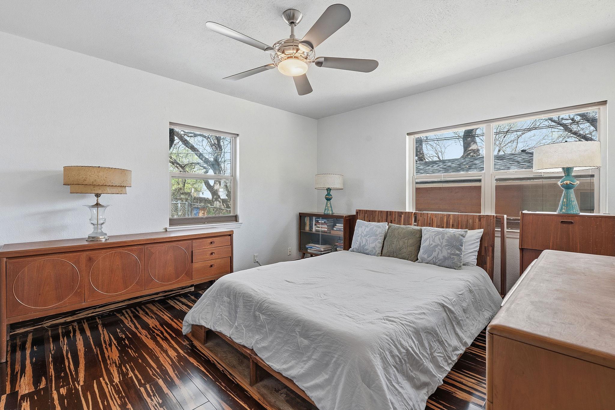 1112 Mission RDG