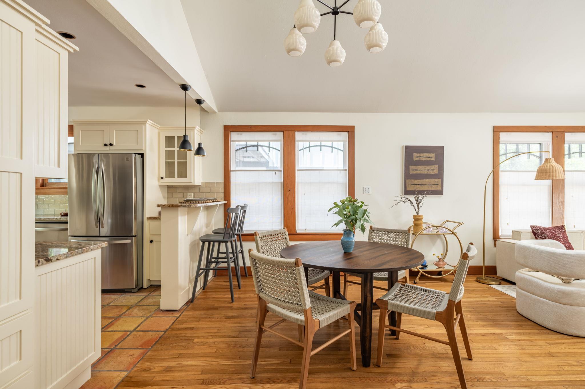 4805 Avenue H # 2