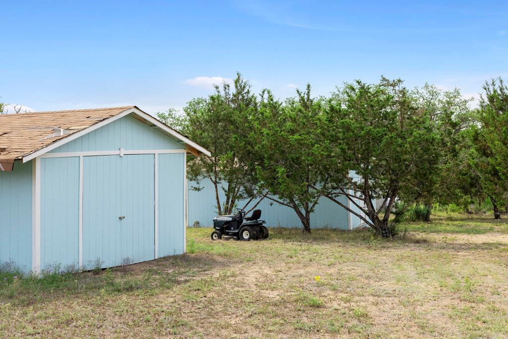 107 Estates DR