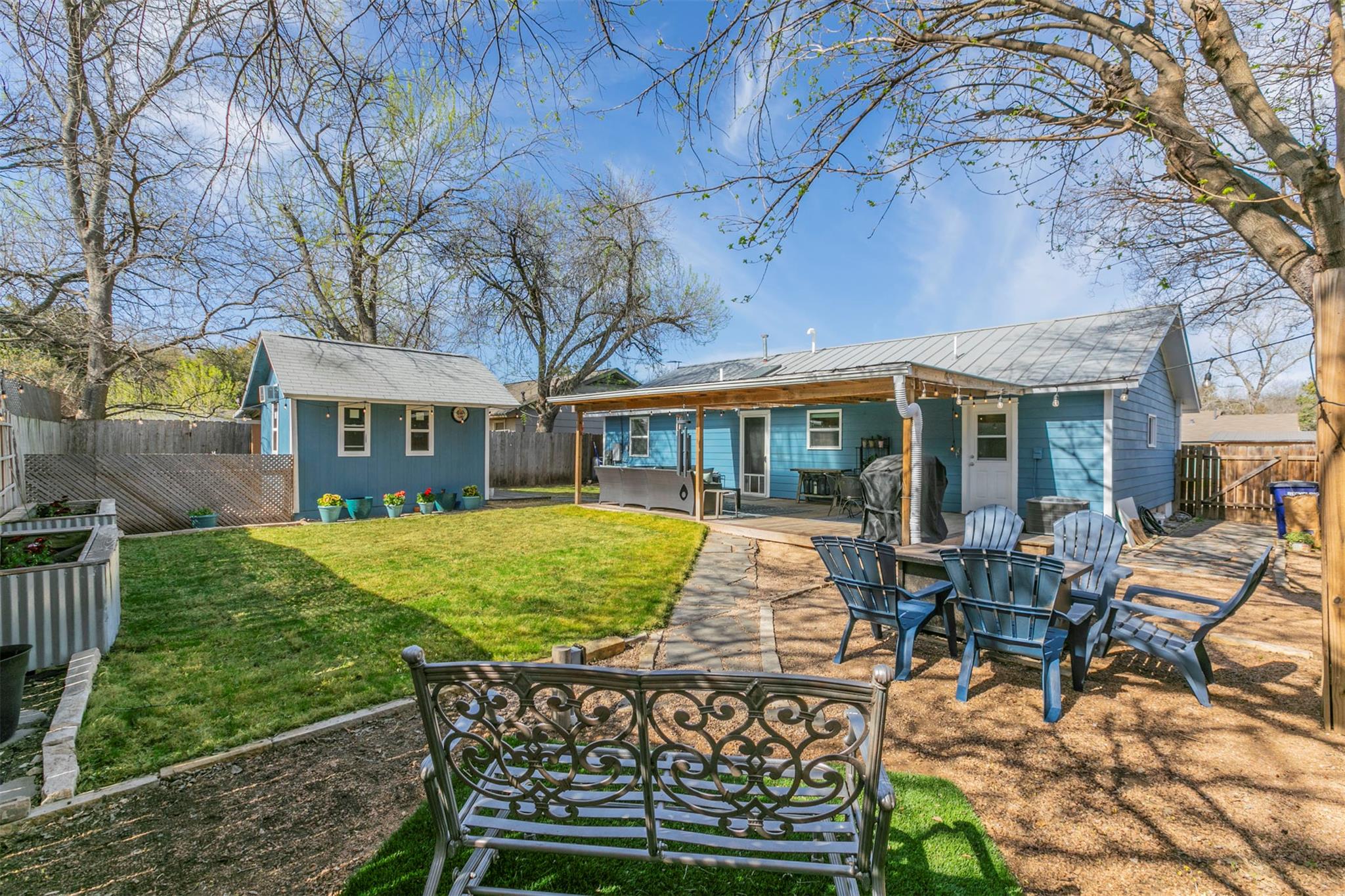 6519 Pevensey DR