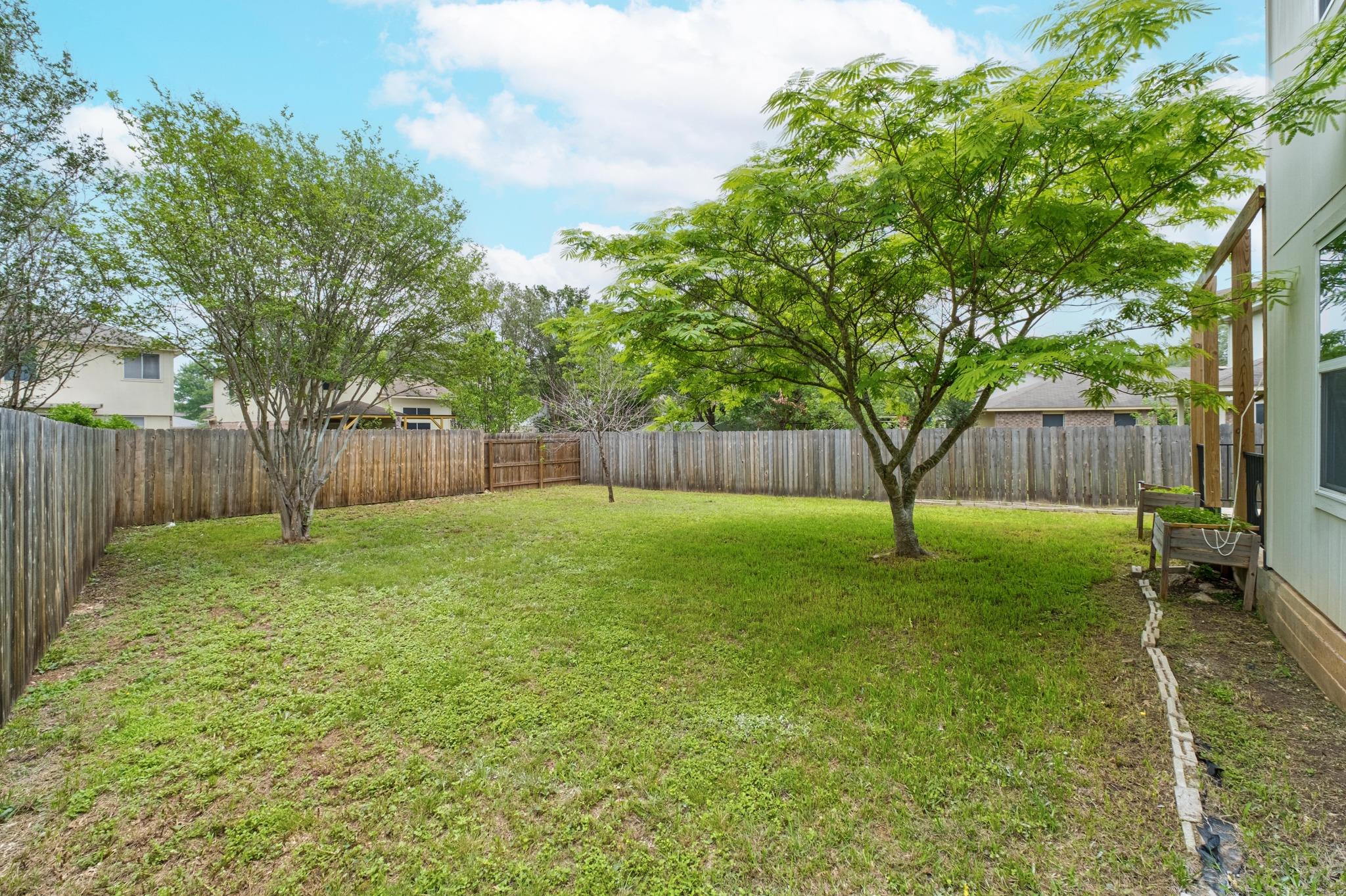 11207 Canterbury Tales LN