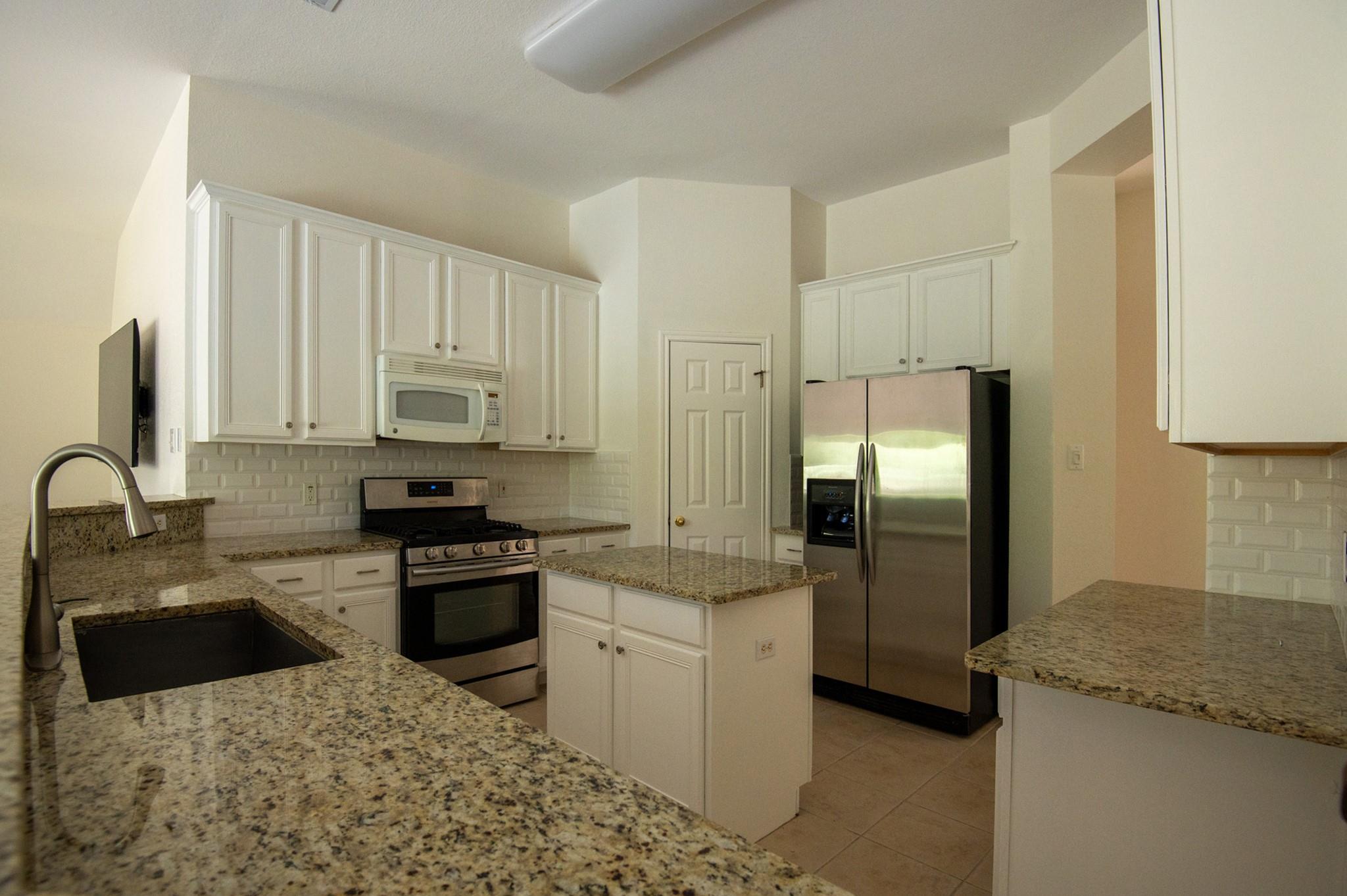 2449 RICK WHINERY DR