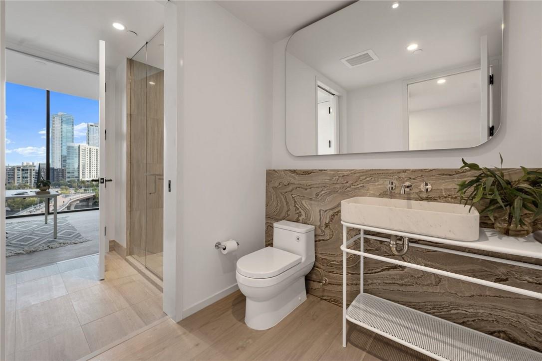 1211 W Riverside DR # 7A