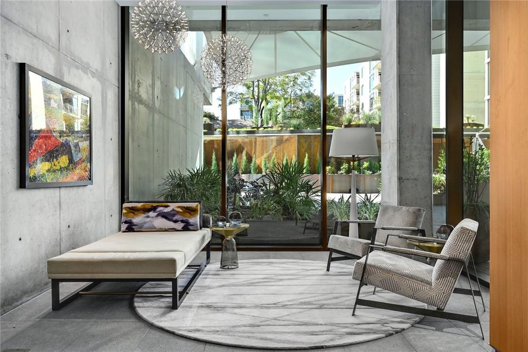 1211 W Riverside DR # 7A