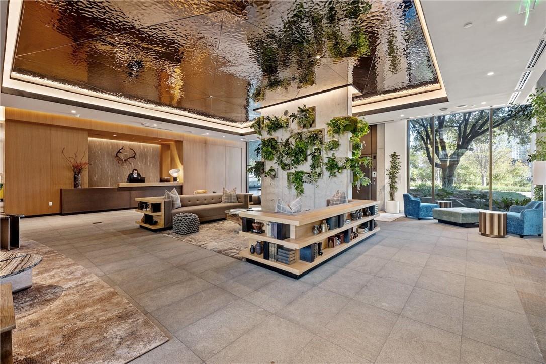 1211 W Riverside DR # 7A