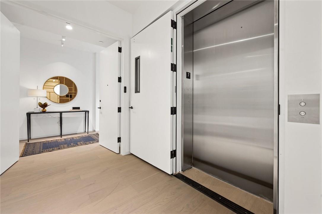 1211 W Riverside DR # 7A