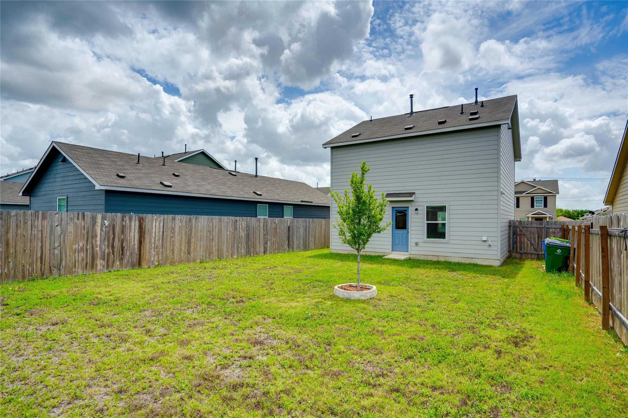 13520 Knights Branch DR