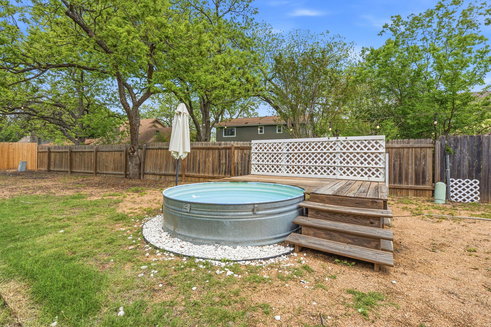 5804 Brook Valley DR