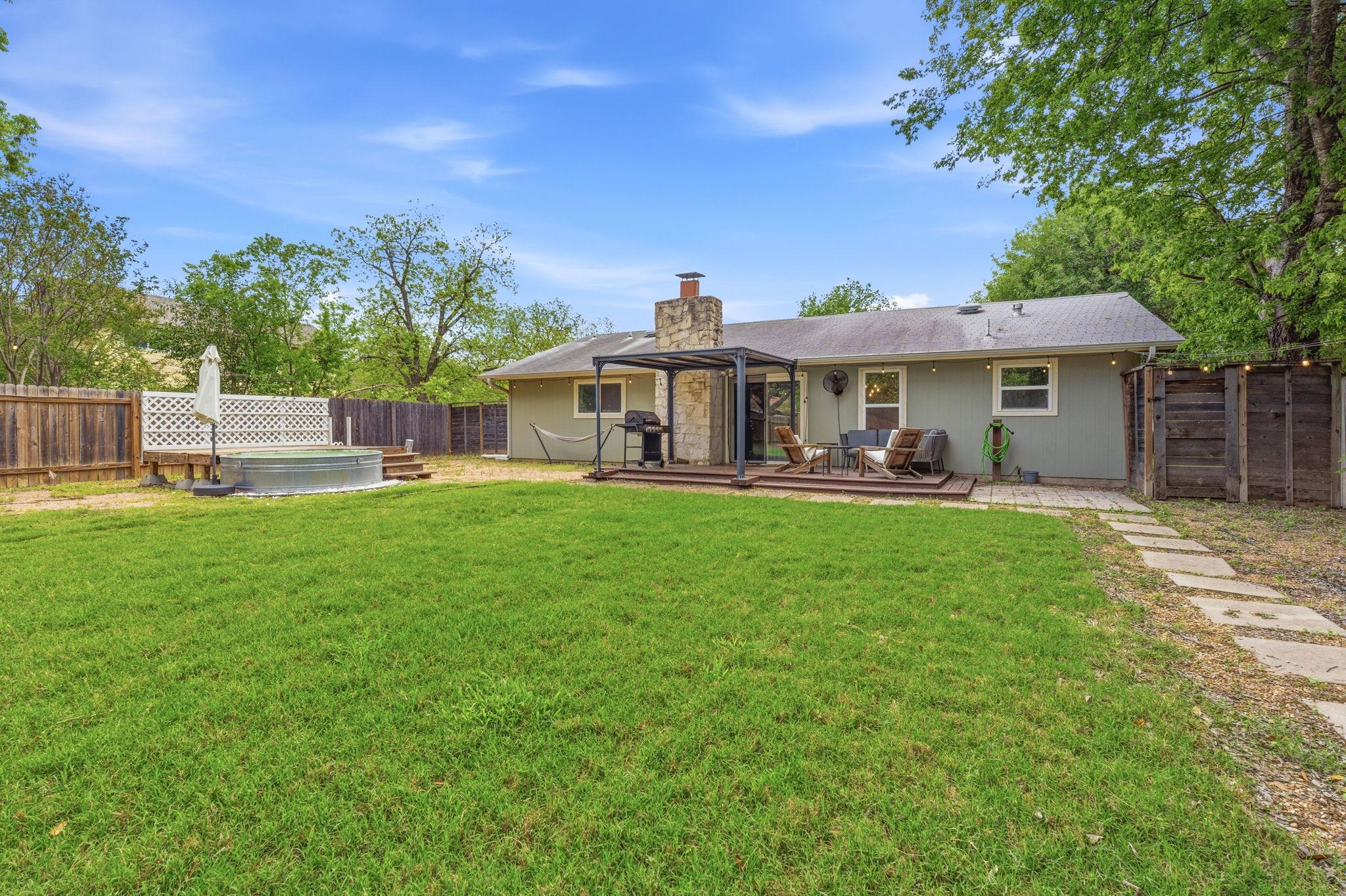 5804 Brook Valley DR