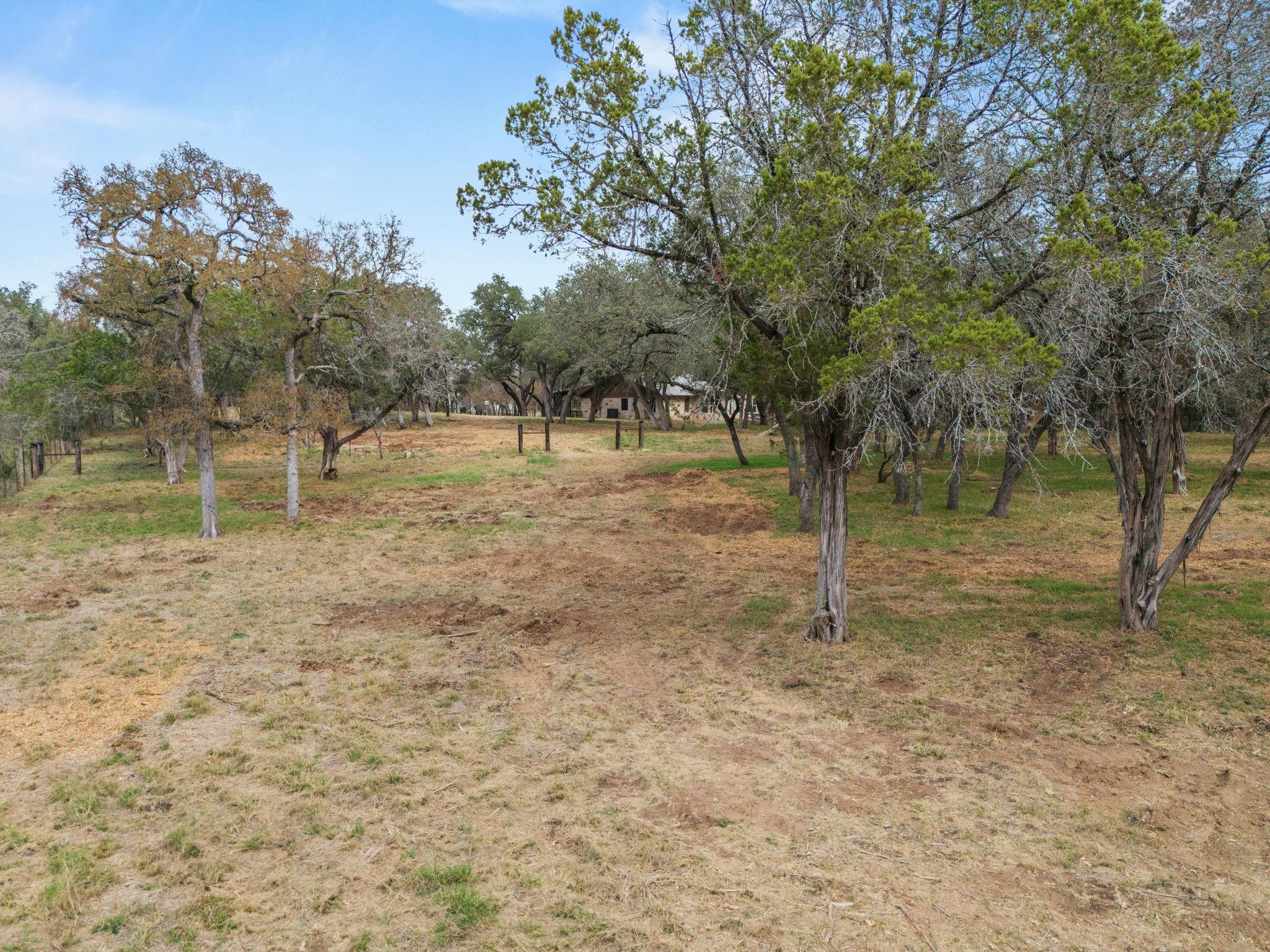 122 Winding Creek RD