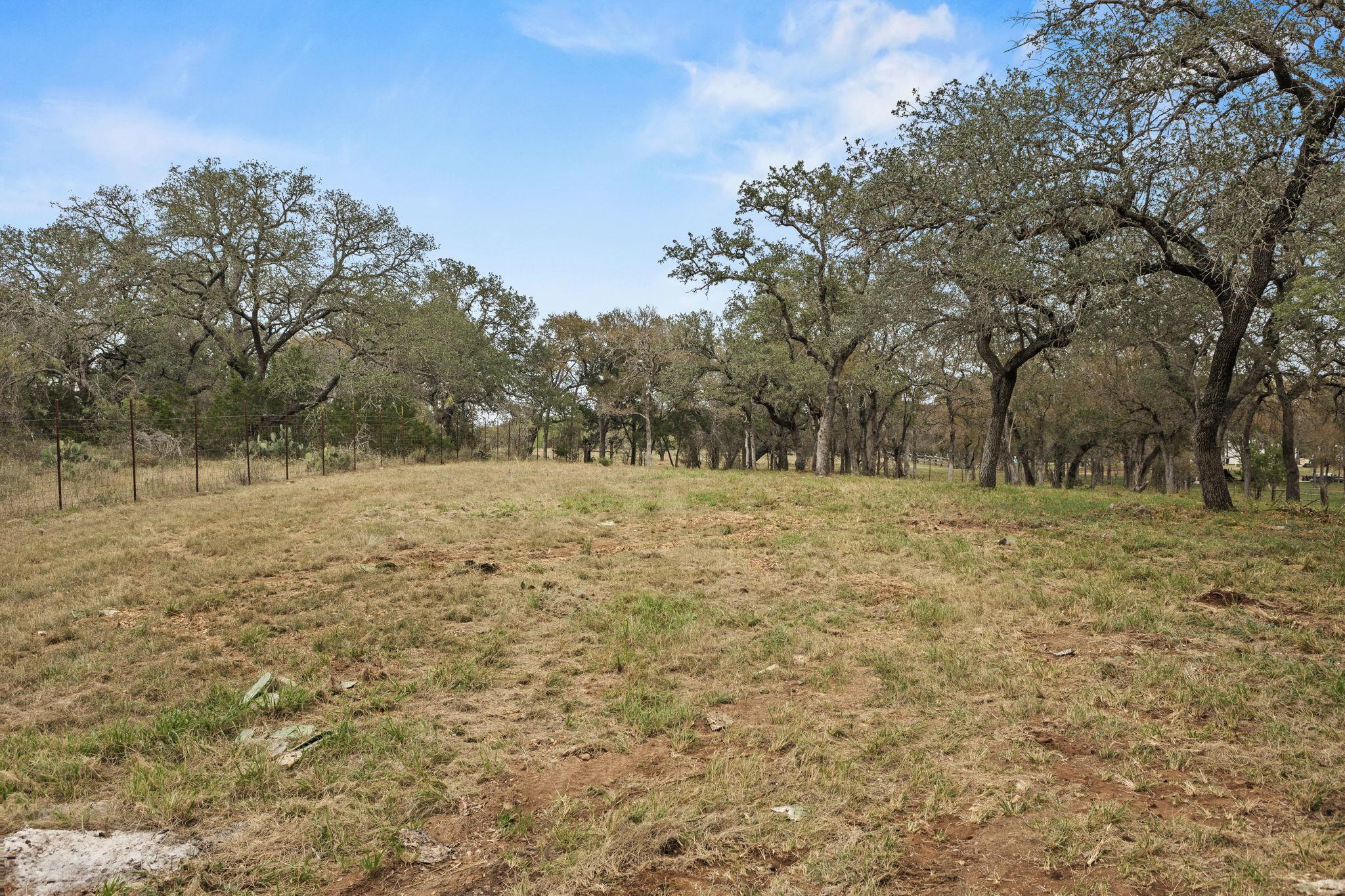 122 Winding Creek RD