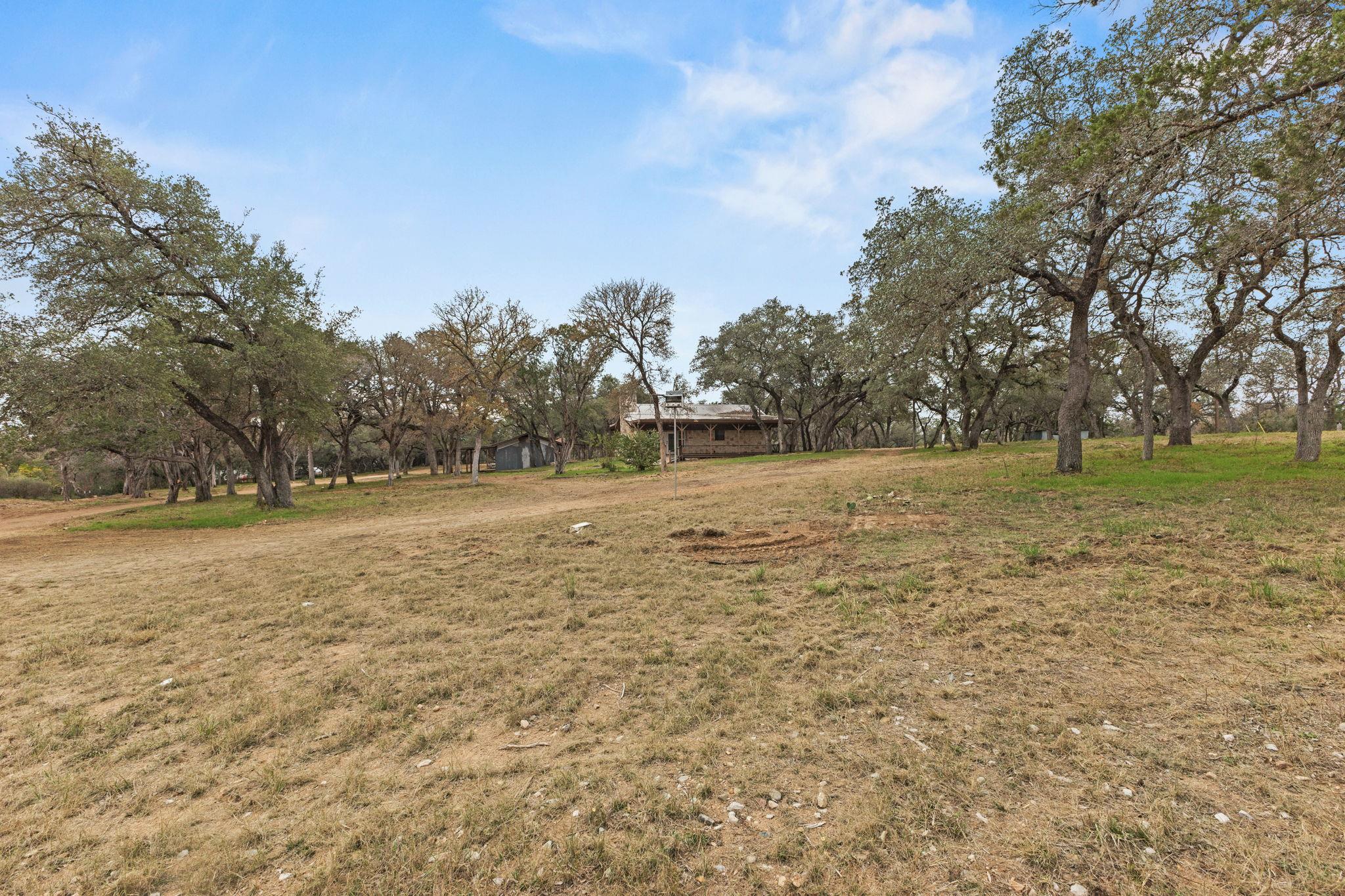 122 Winding Creek RD