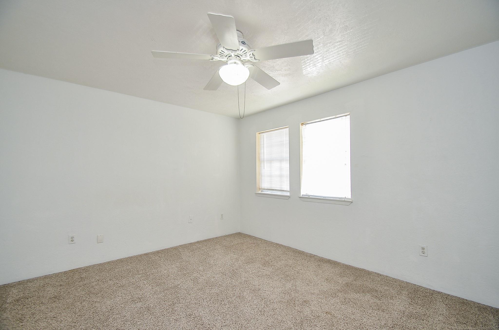 1324 Ward RD