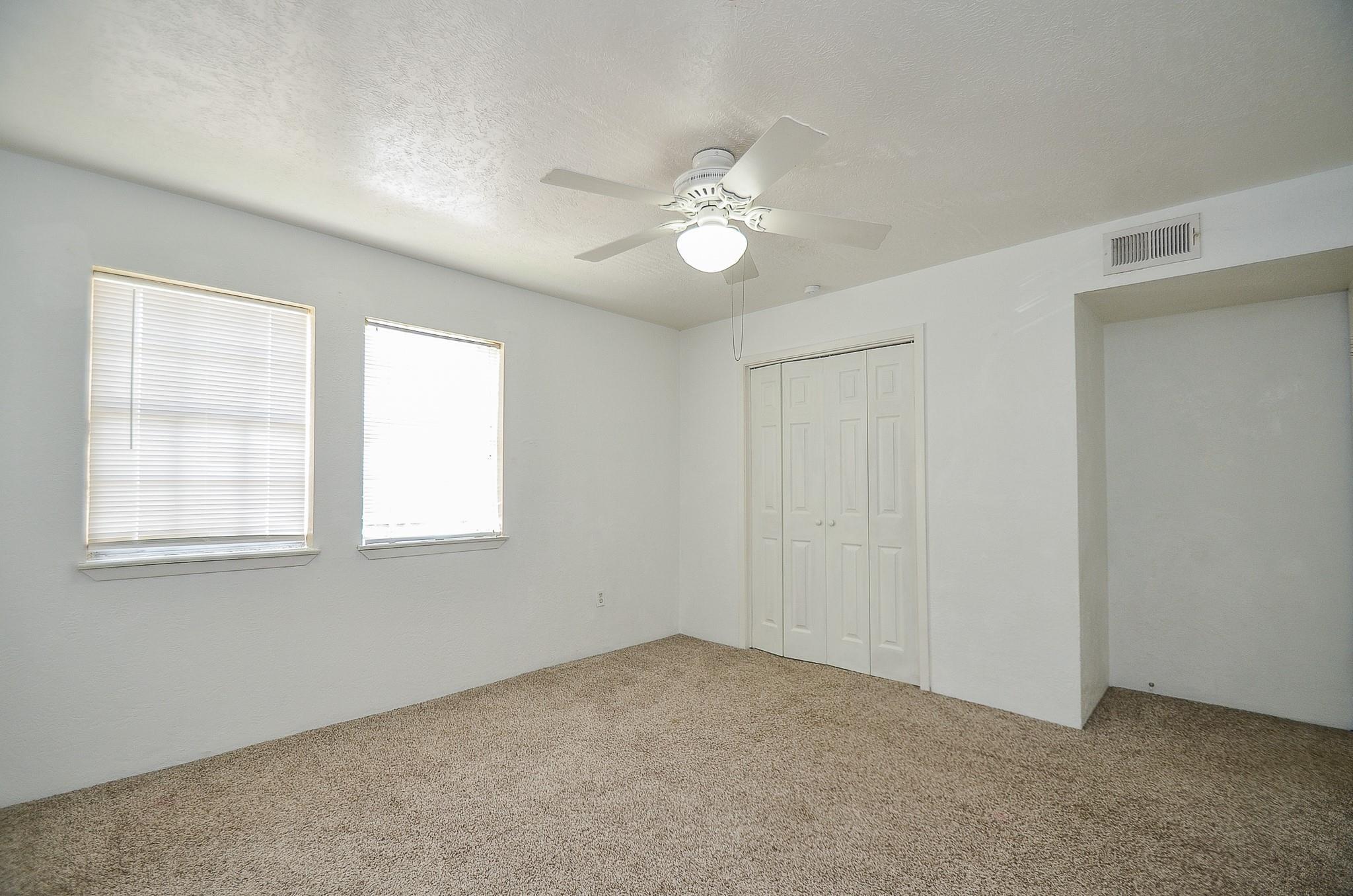 1324 Ward RD