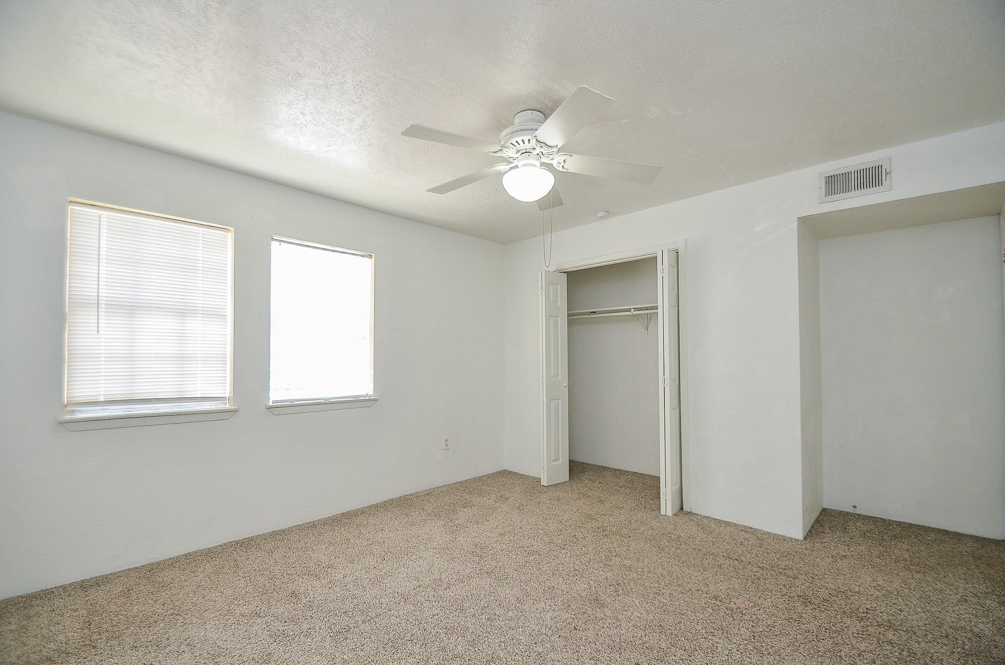1324 Ward RD