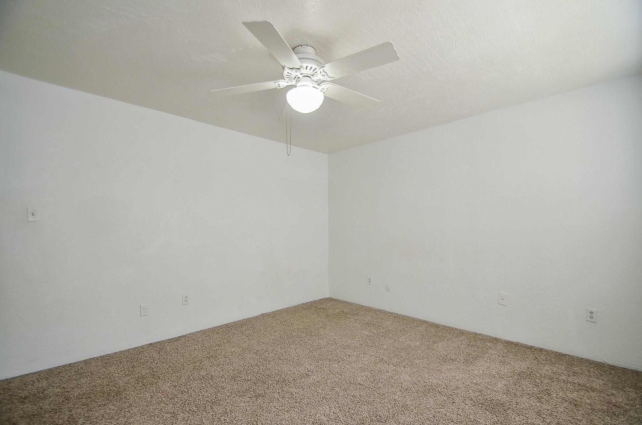 1324 Ward RD