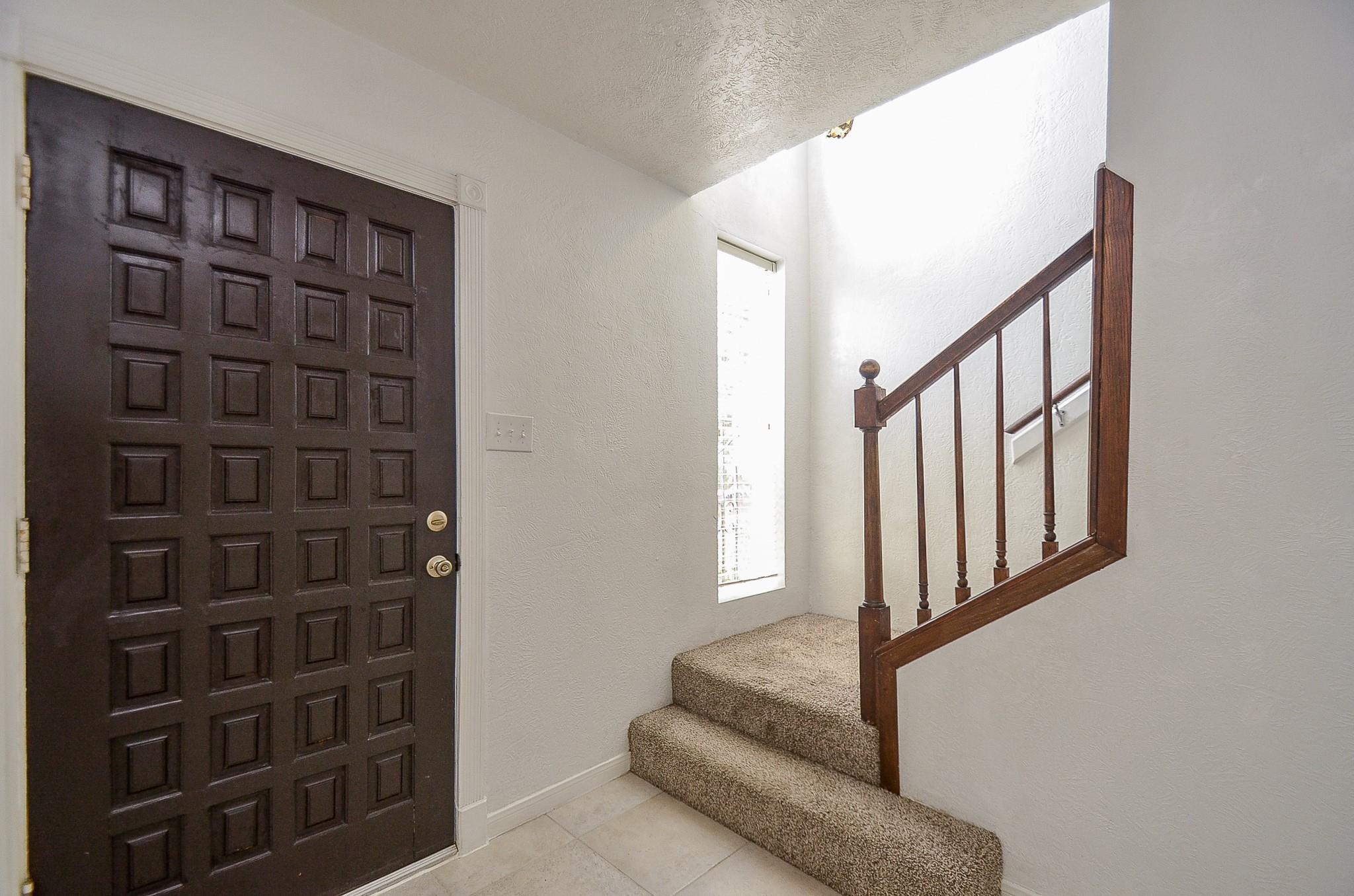 1324 Ward RD