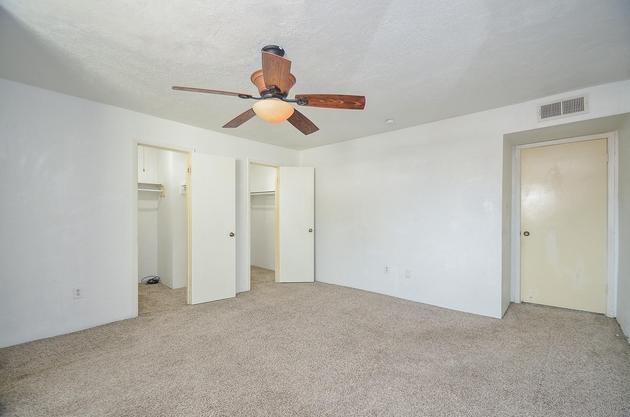 1324 Ward RD
