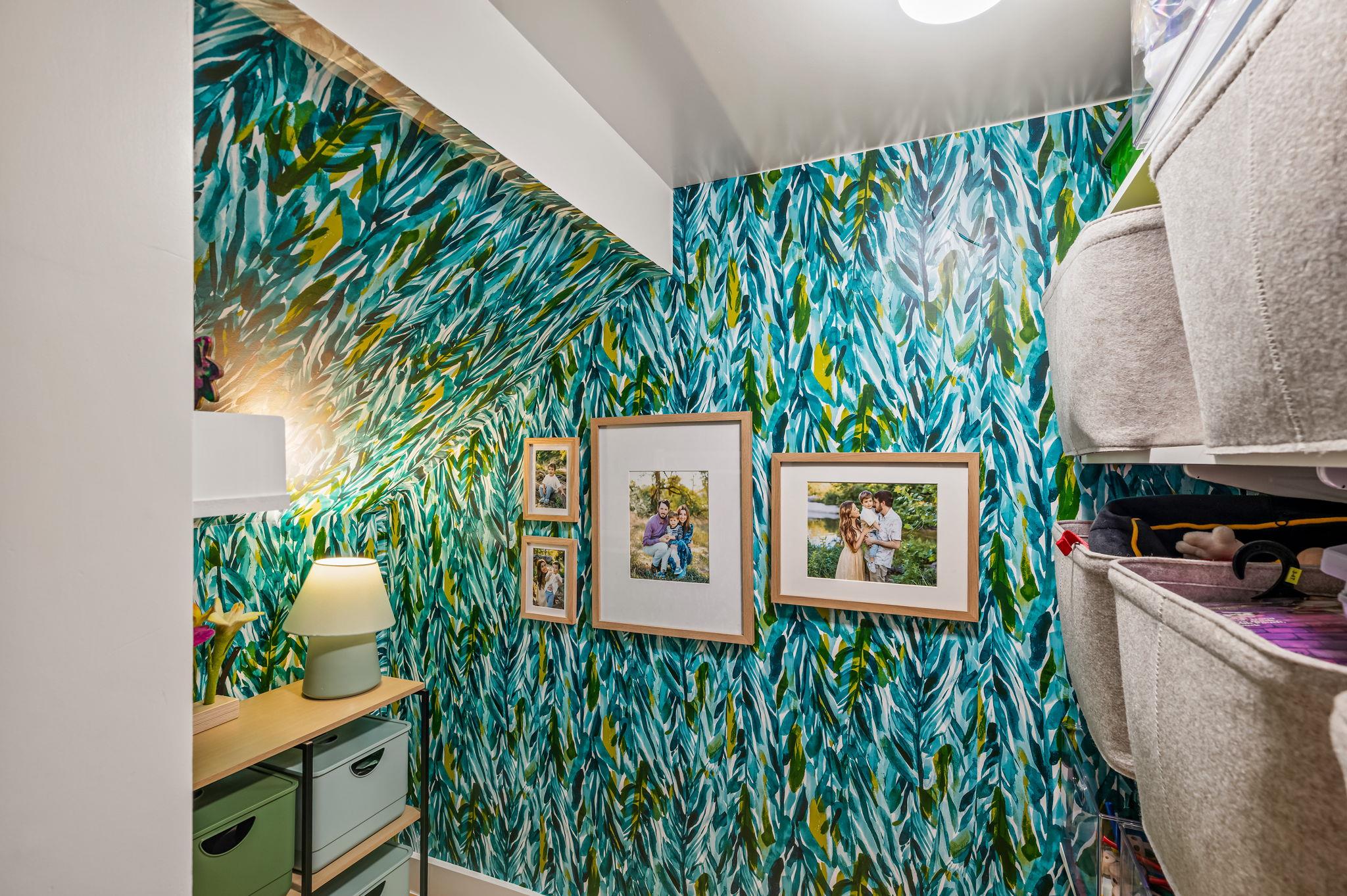 1811 Collier ST