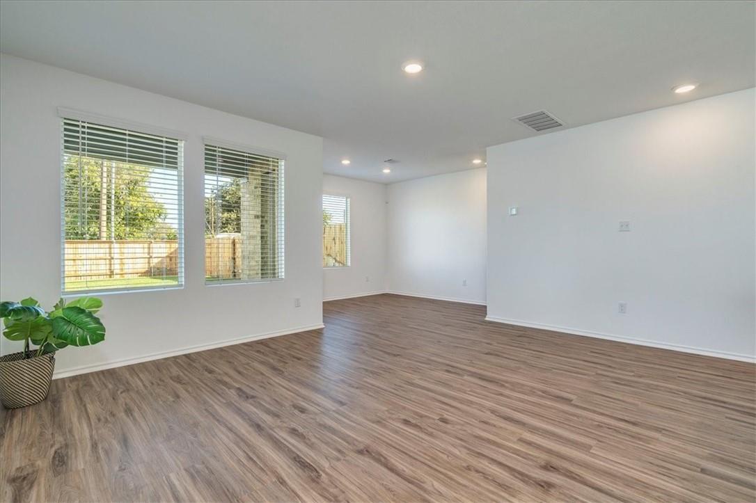 194 George Neggan LN