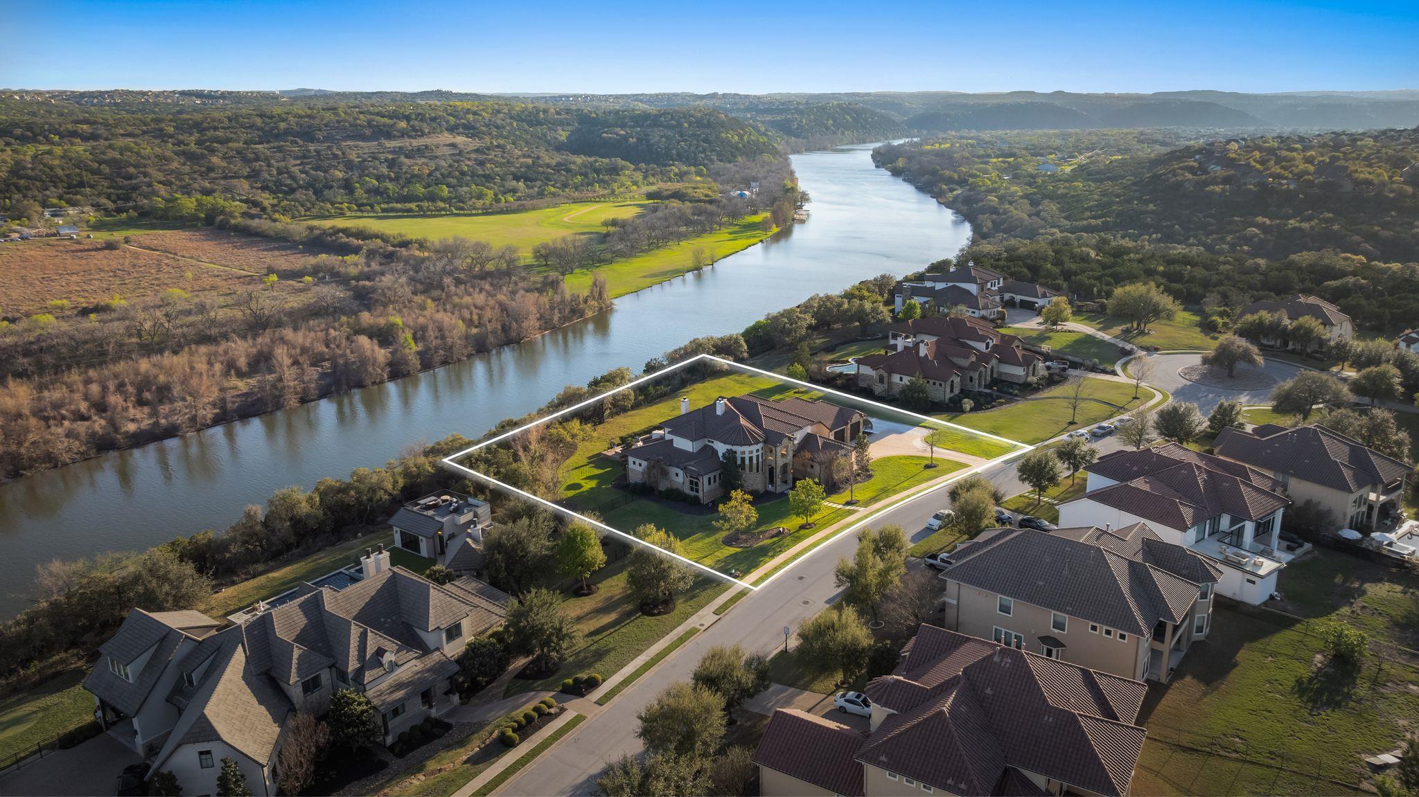 11713 Shoreview Overlook