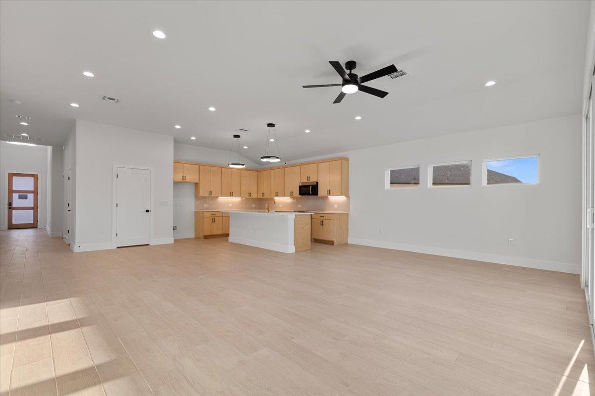 16624 Wind Chime DR, Manor