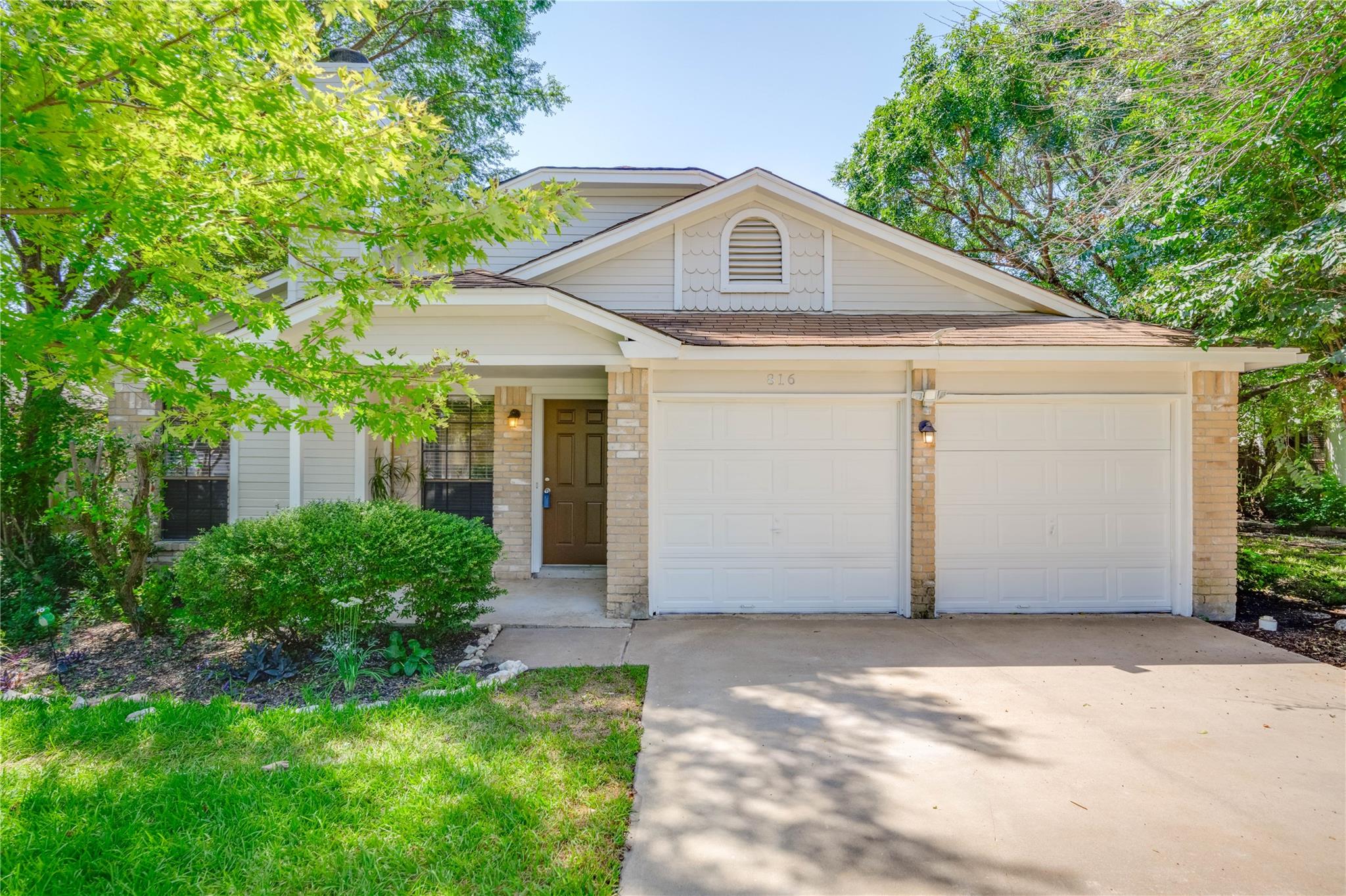 816 Russet Valley DR