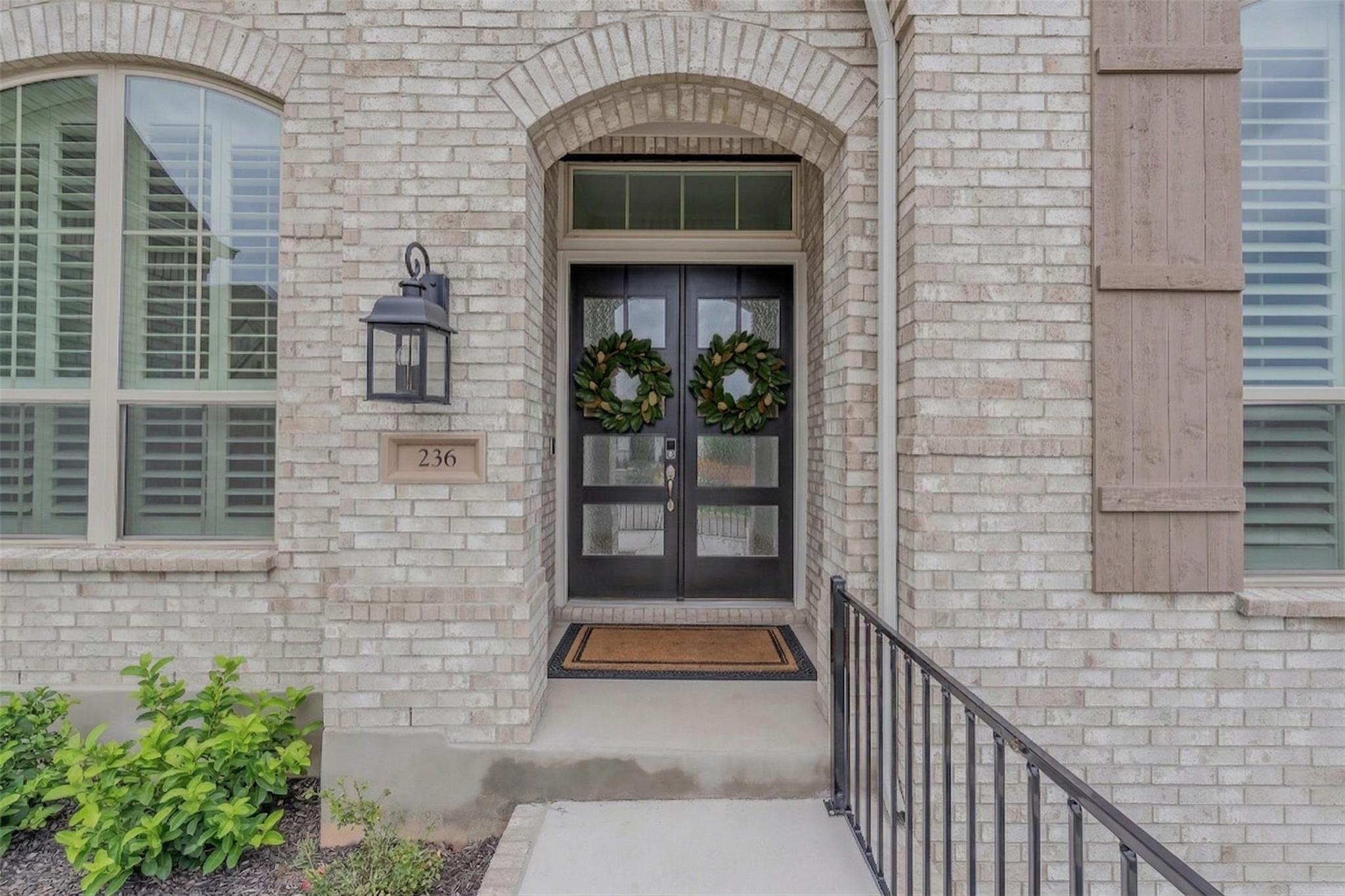 236 Egret LN