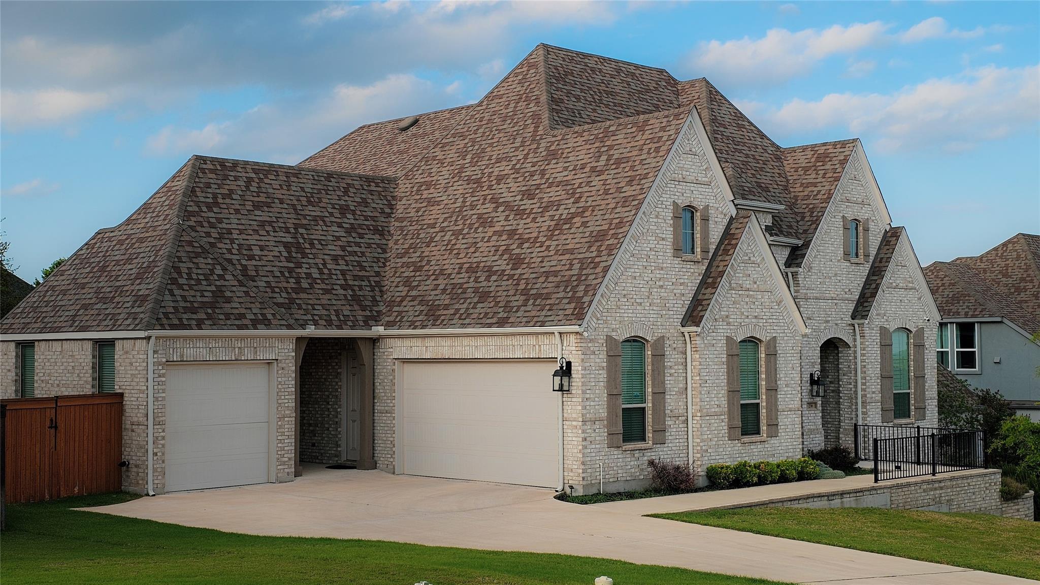 236 Egret LN