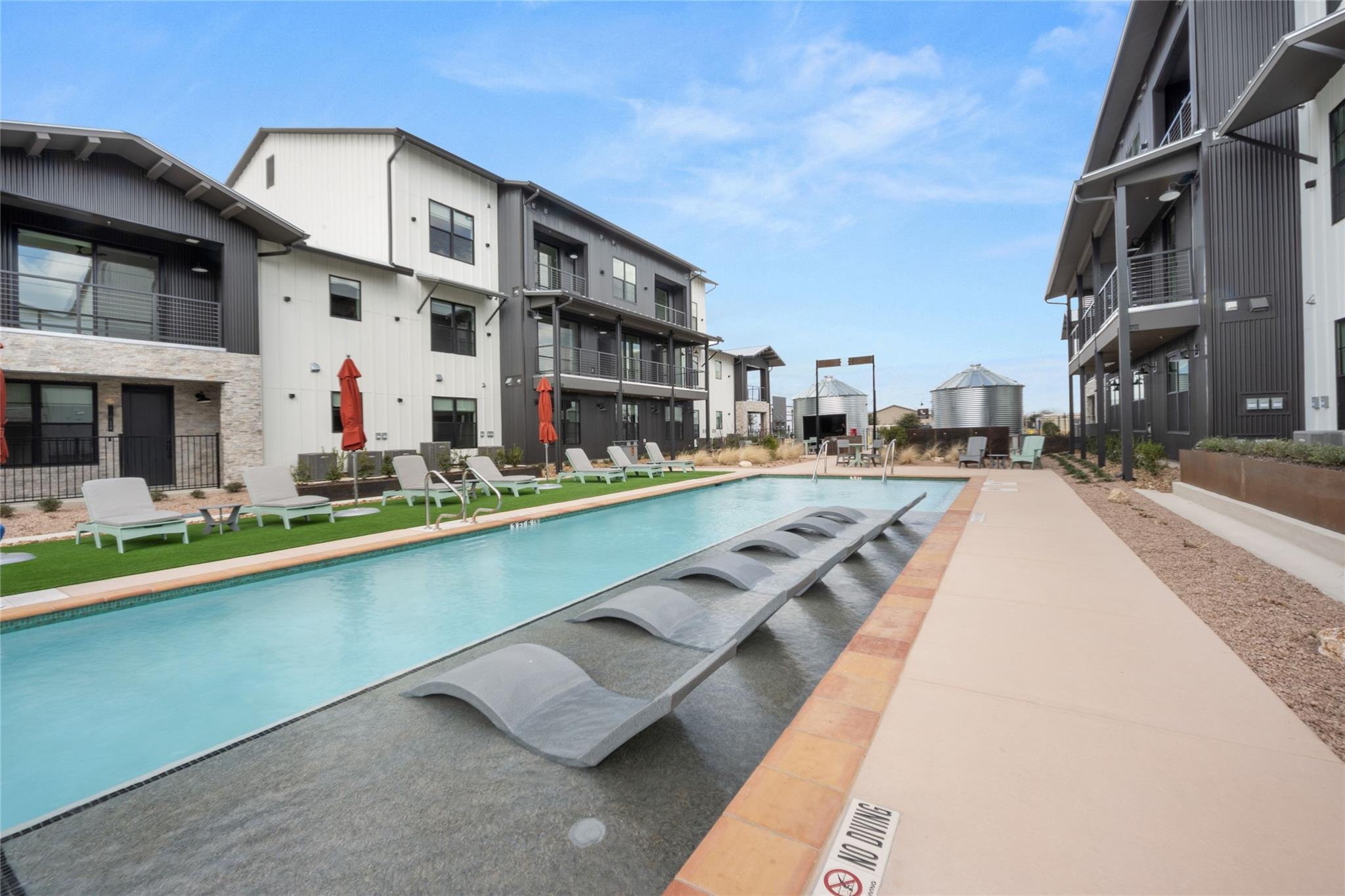 634 Central PKWY # 1211