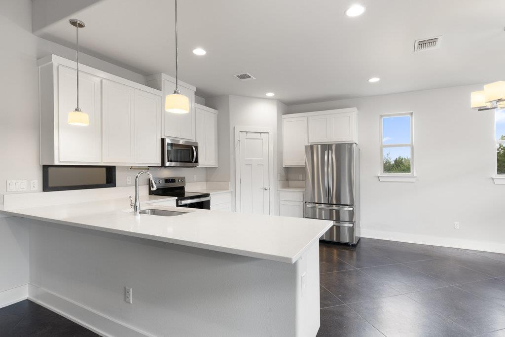 10006 George Hill DR, Dripping Springs