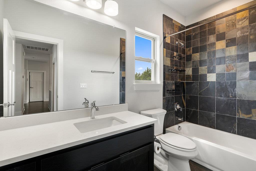 10006 George Hill DR, Dripping Springs