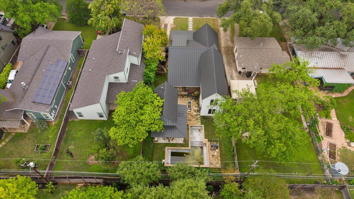 7512 Hardy DR