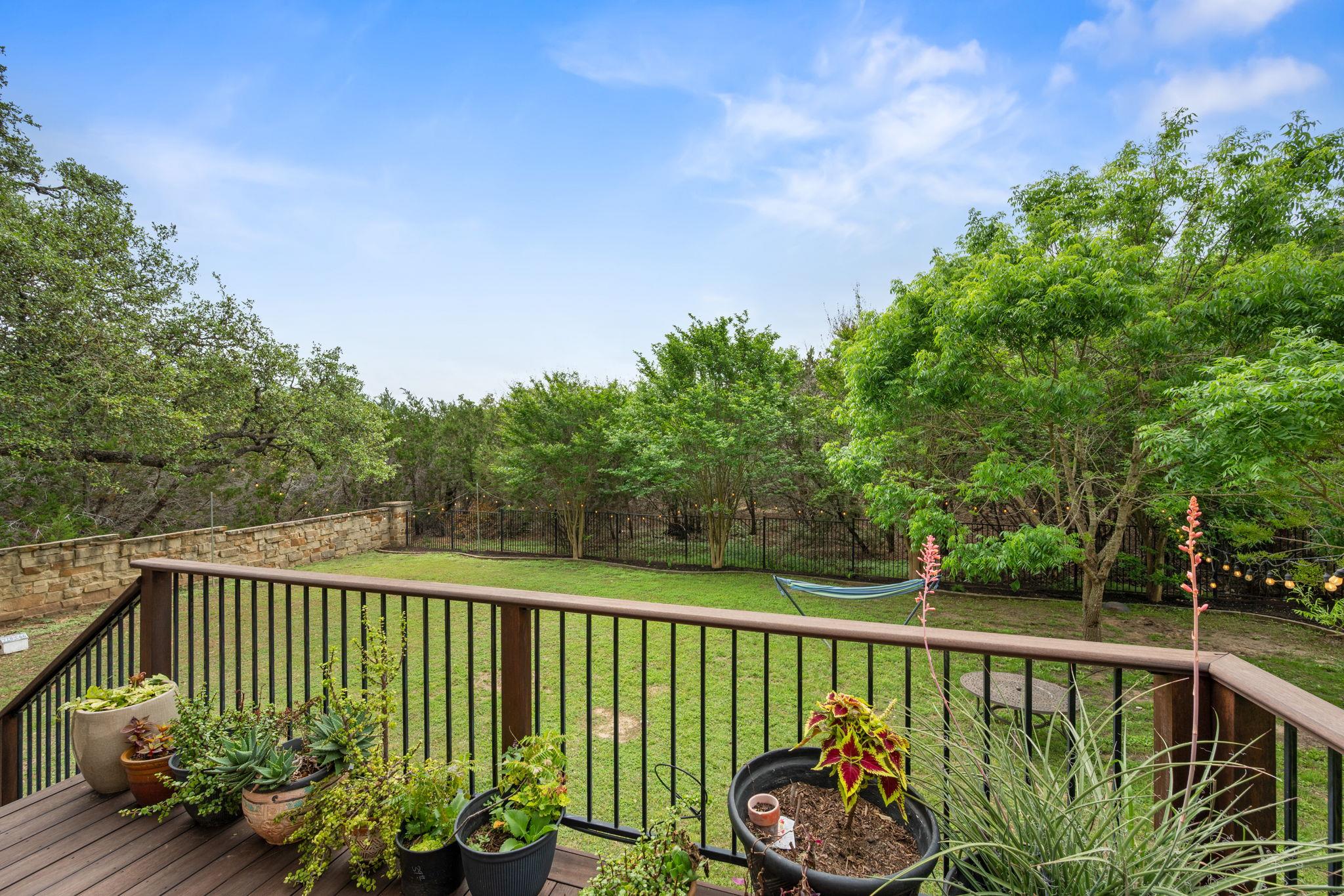 426 Sand Hills LN