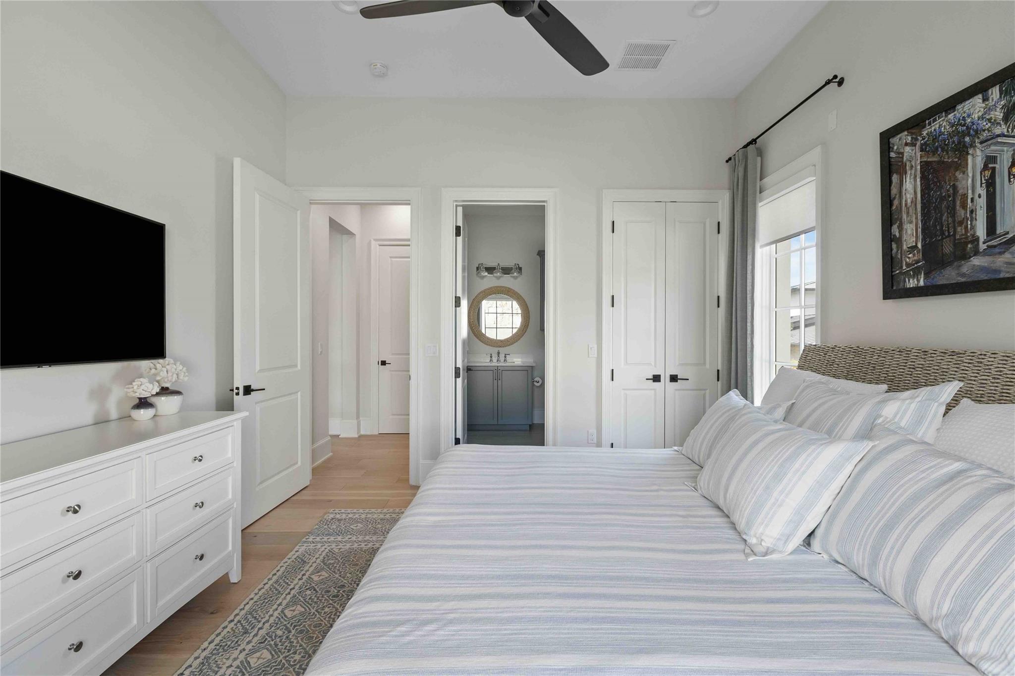 4704 Almirante CV