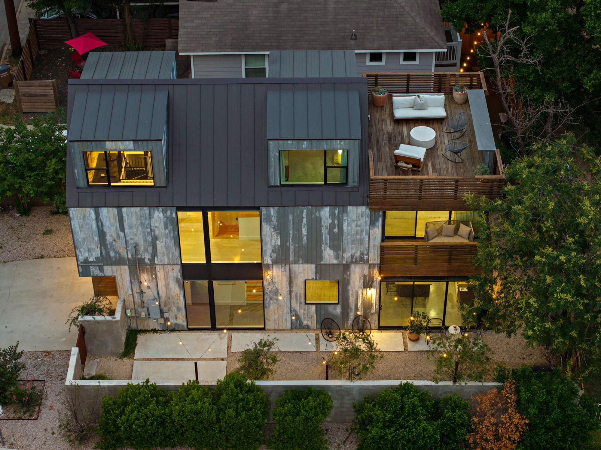 2201 Santa Rosa ST